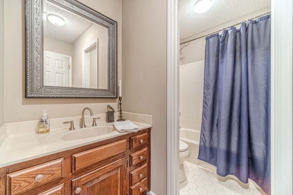 816 Mcdaniel Street Property Photo 25
