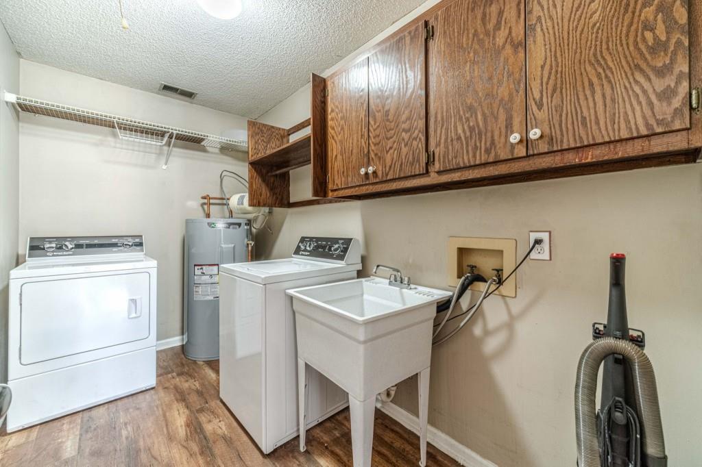 816 Mcdaniel Street Property Photo 39