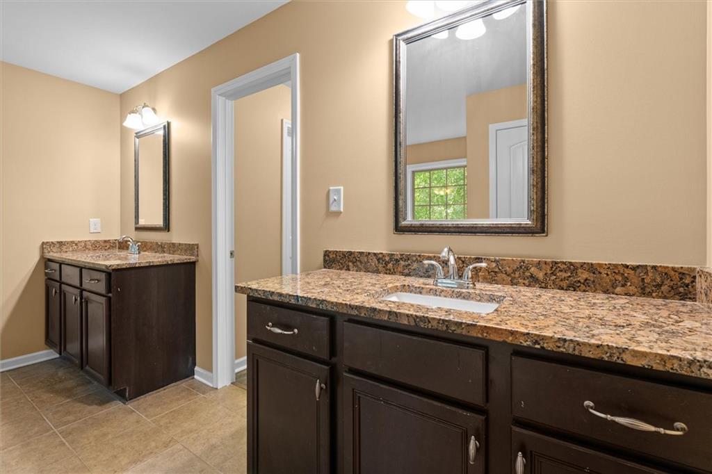 103 Cliffhaven Circle Property Photo 3
