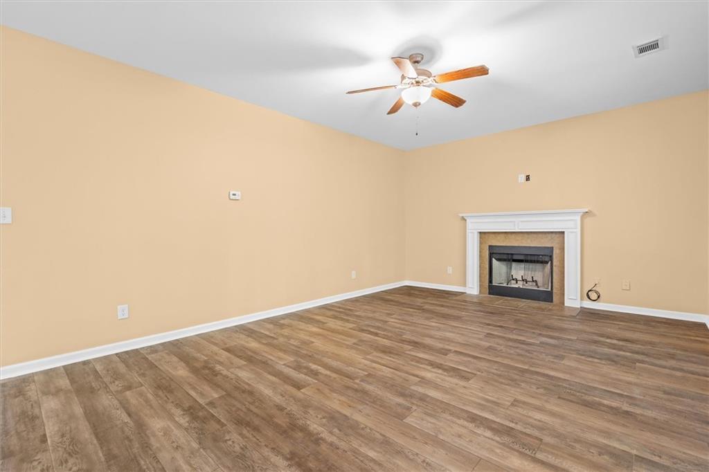 103 Cliffhaven Circle Property Photo 5