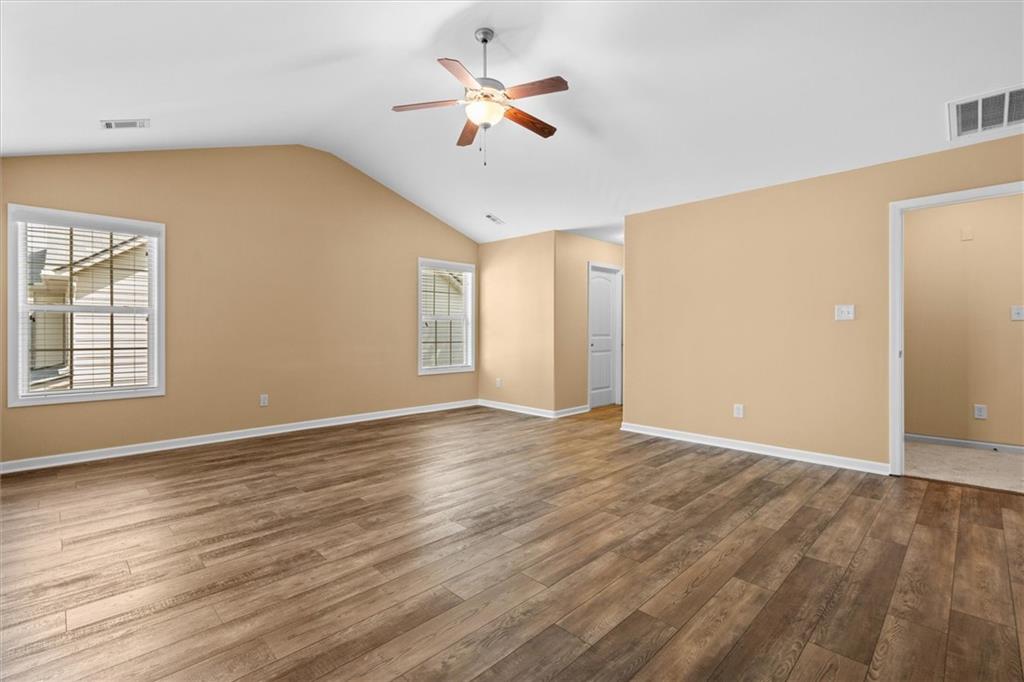103 Cliffhaven Circle Property Photo 11