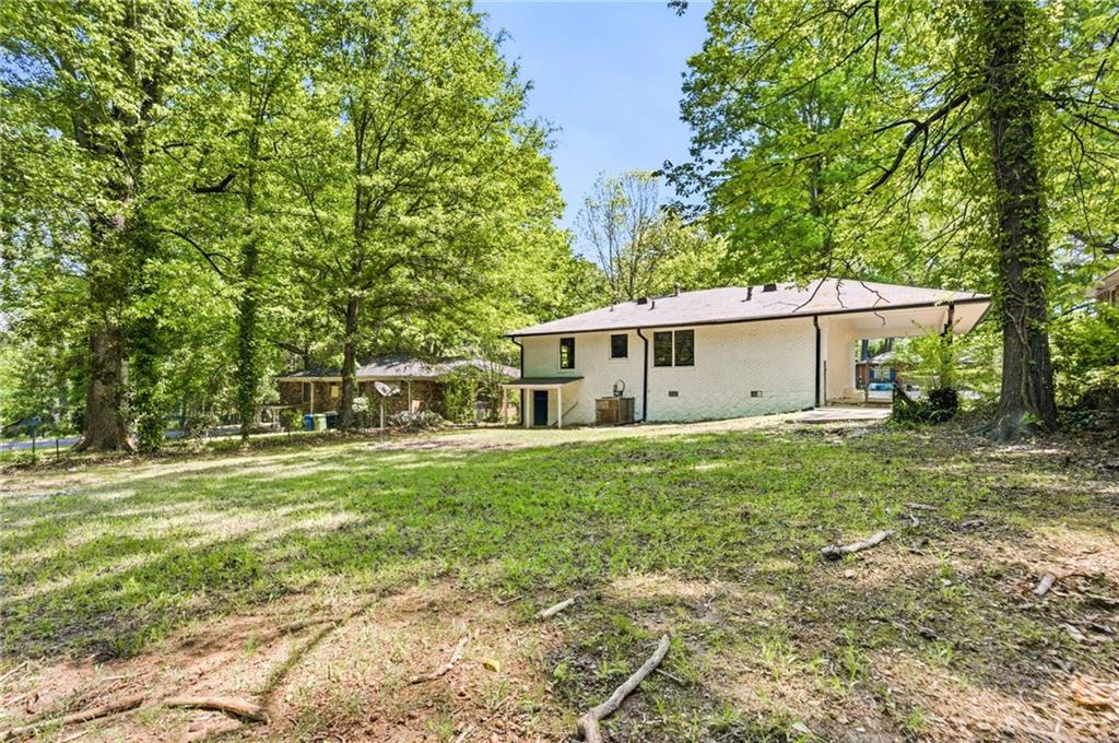 1815 Windsor Drive Sw Property Photo 25