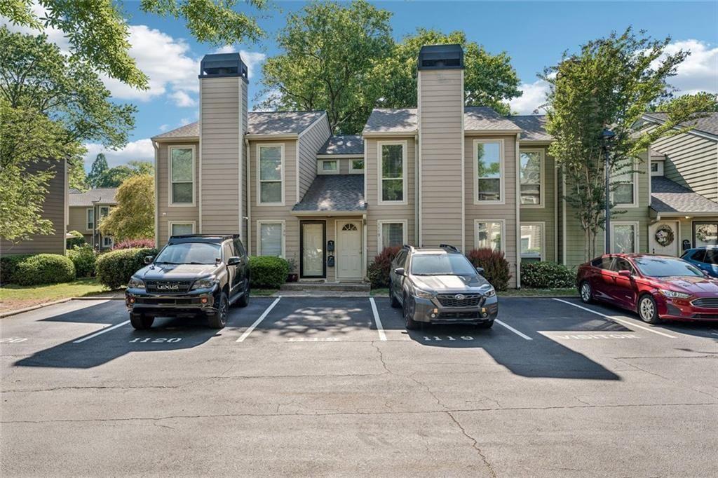 1119 Riverbend Club Drive SE