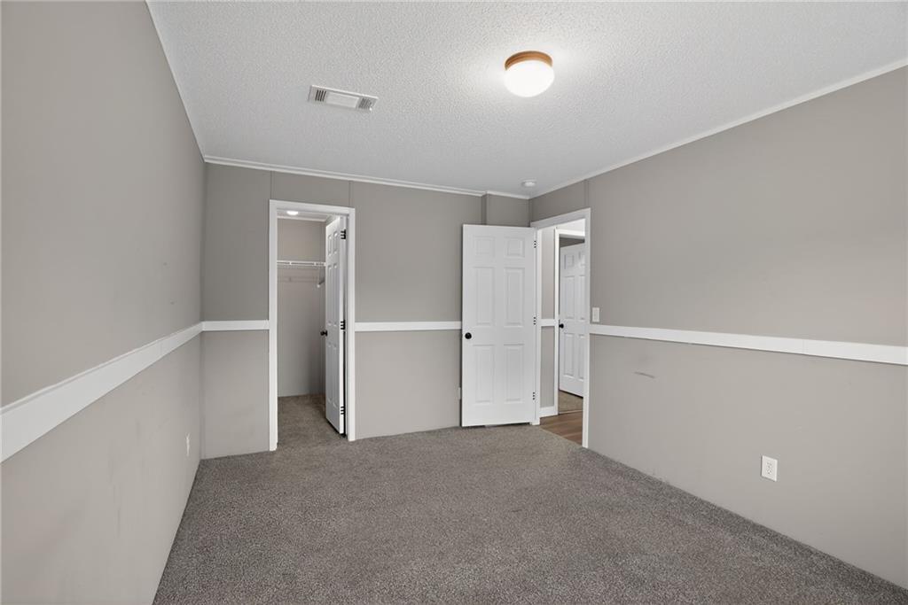 6 Breezewood Drive Property Photo 26