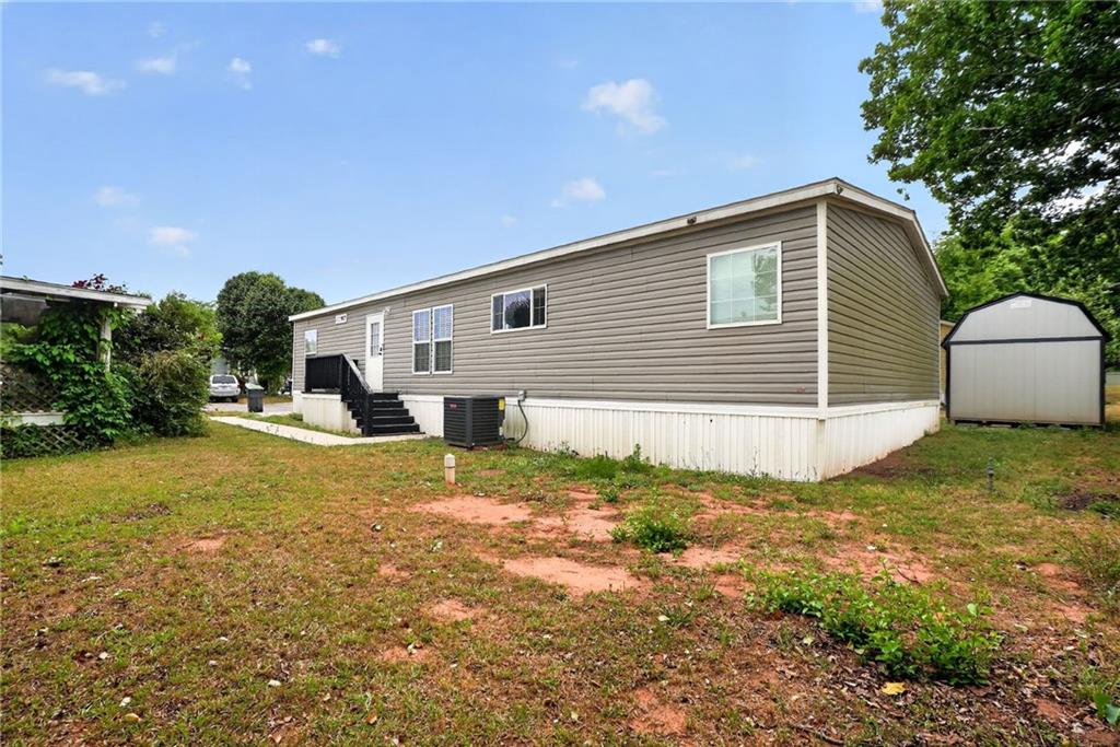 6 Breezewood Drive Property Photo 30