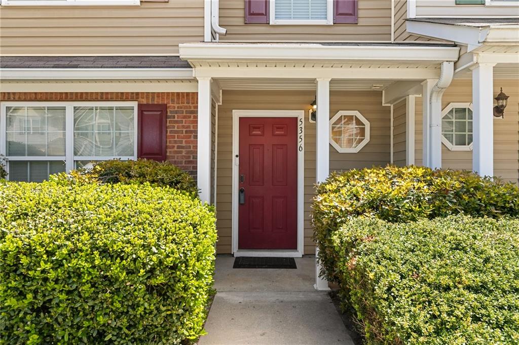 5356 Creekview Way Property Photo 1