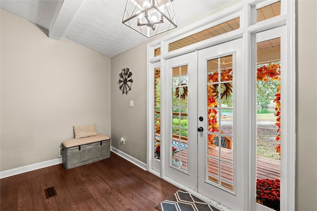 7763714 Property Photo 6
