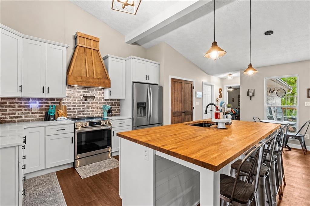 7763714 Property Photo 9