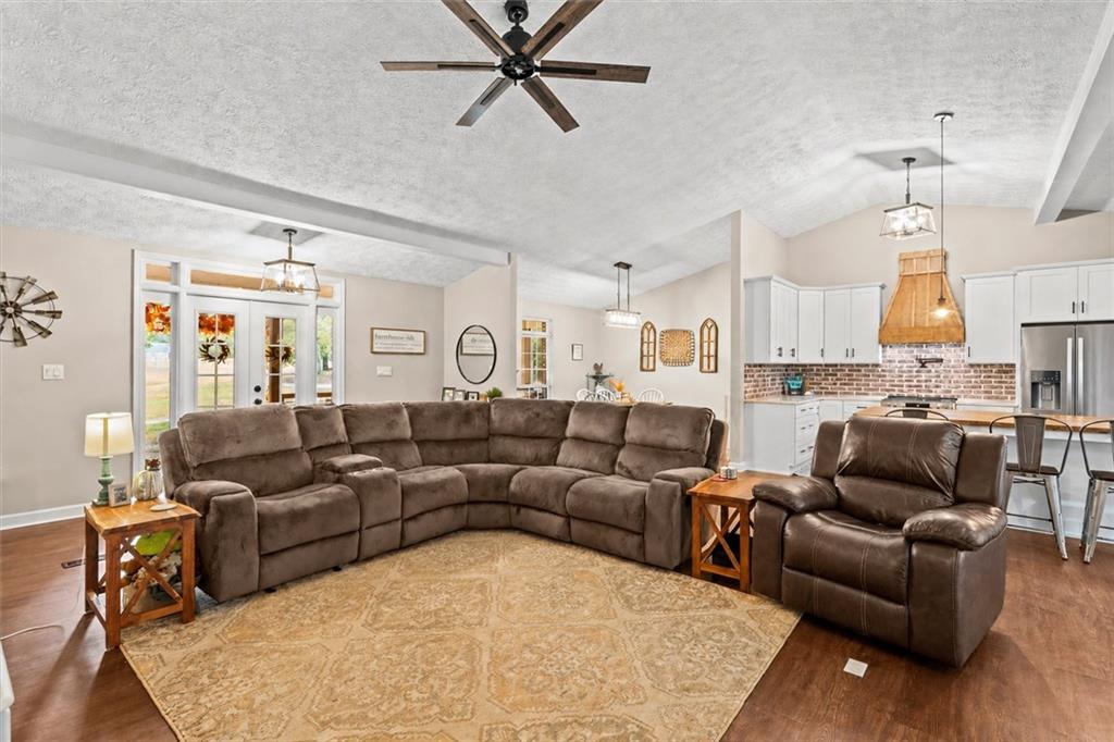 7763714 Property Photo 13