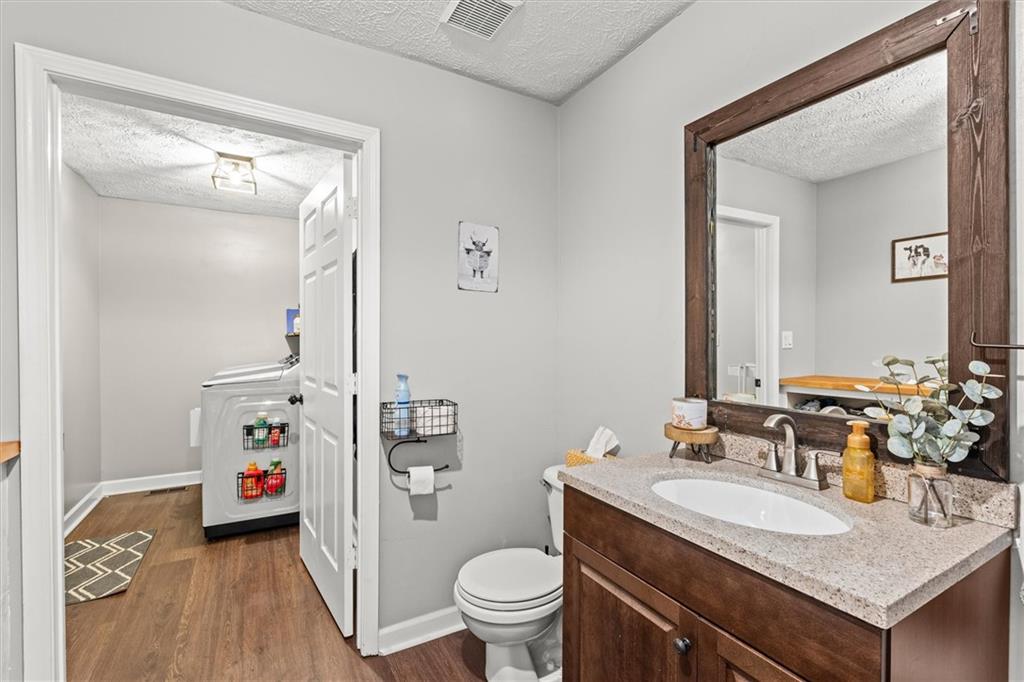 7763714 Property Photo 19
