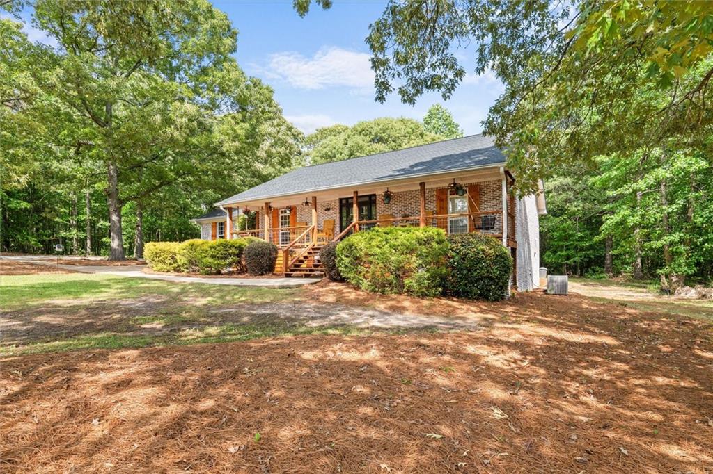 7763714 Property Photo 37