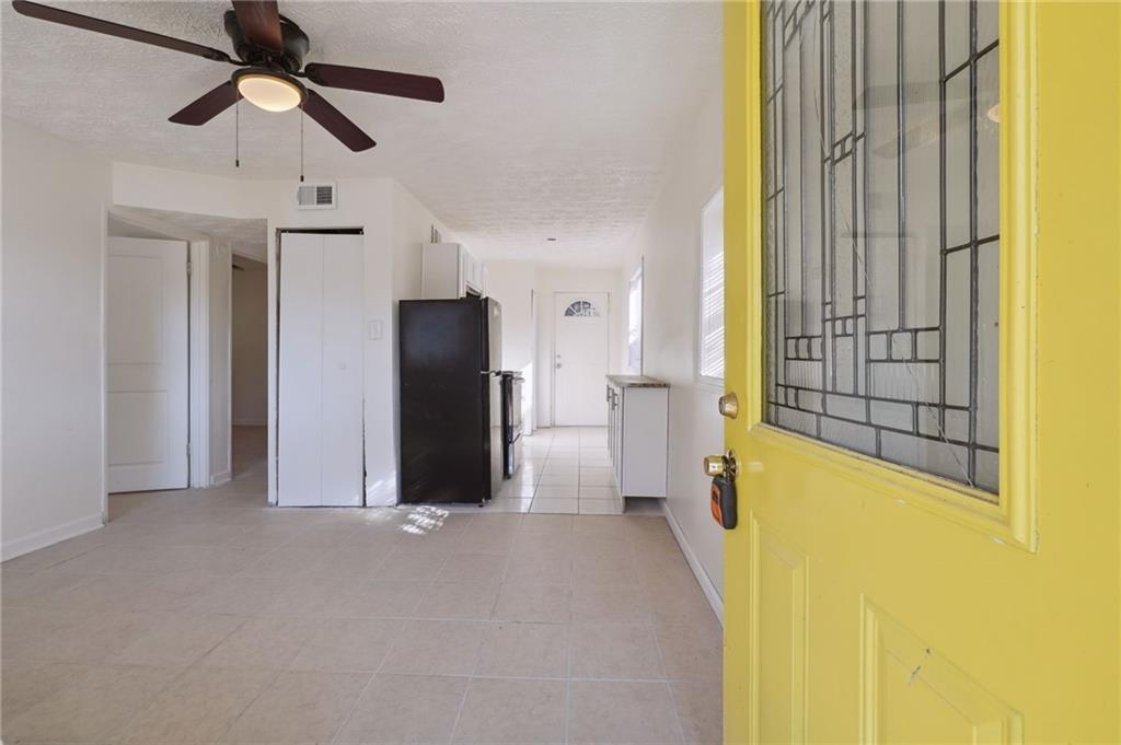 324 Brooks Avenue Sw Unit B Property Photo 2