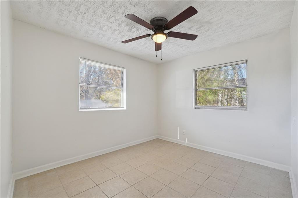324 Brooks Avenue Sw Unit B Property Photo 12