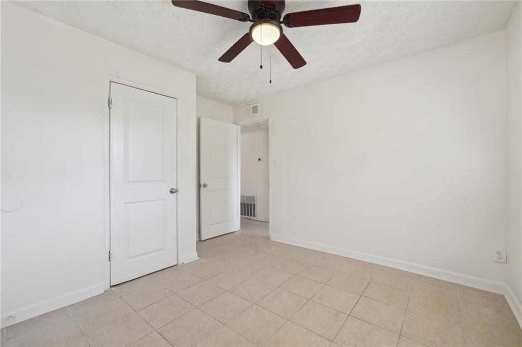 324 Brooks Avenue Sw Unit B Property Photo 14