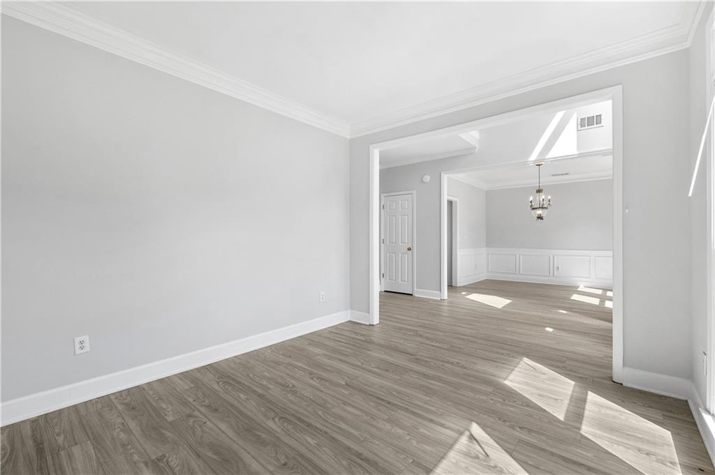 3255 Oak Hampton Way Property Photo 5
