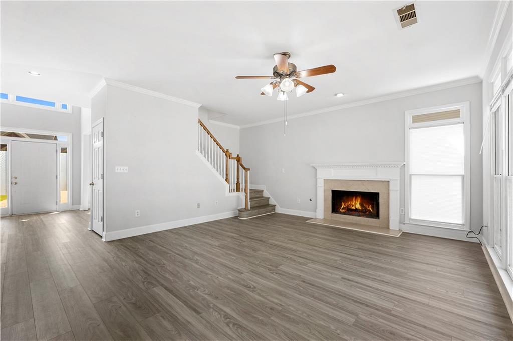 3255 Oak Hampton Way Property Photo 8