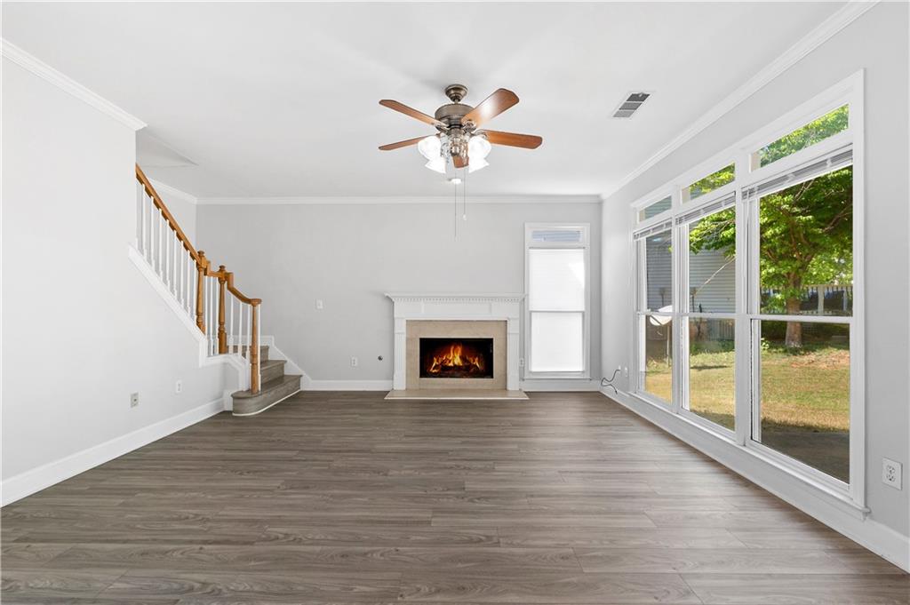 3255 Oak Hampton Way Property Photo 9