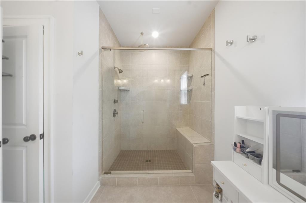 2087 Holtz Lane Property Photo 21
