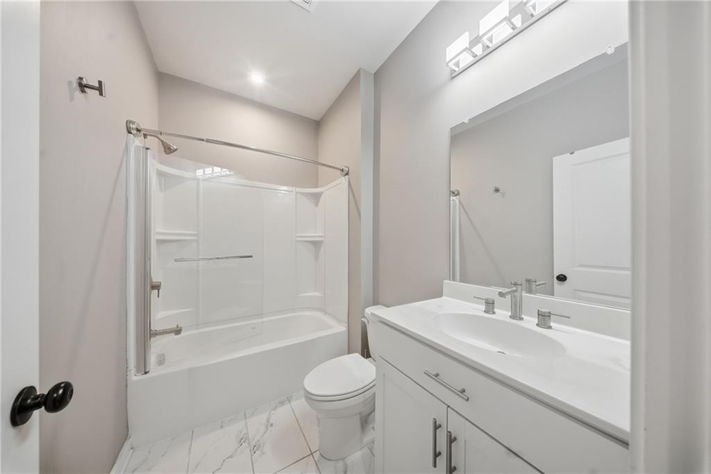 2087 Holtz Lane Property Photo 26