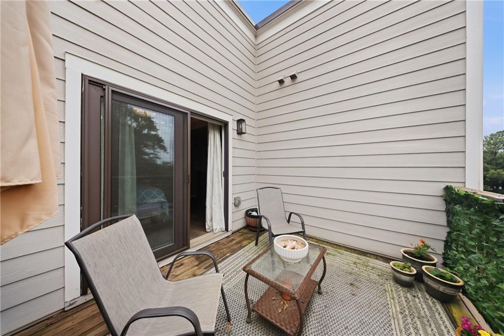 2087 Holtz Lane Property Photo 35