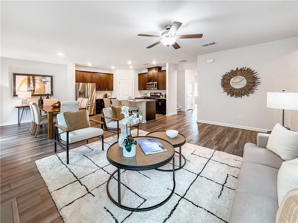 5836 Hackberry Lane Property Photo 8