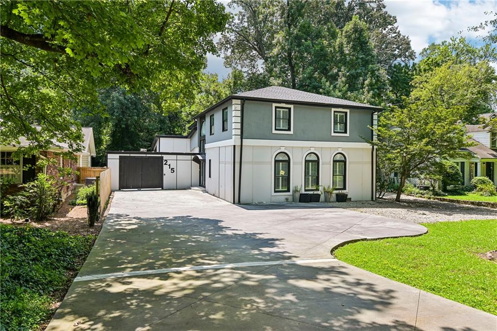 215 Camden Road Ne Property Photo 1