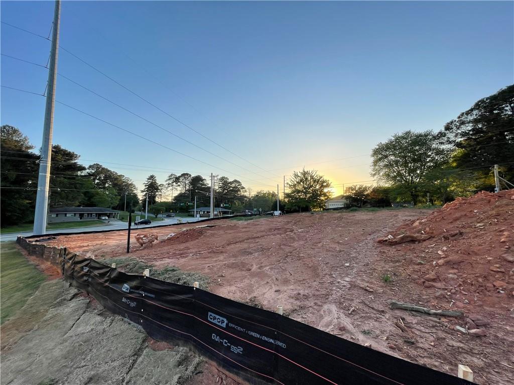 2312 Rockbridge Road Property Photo 4