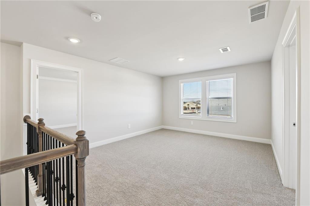 1290 Whitman Circle Property Photo 25