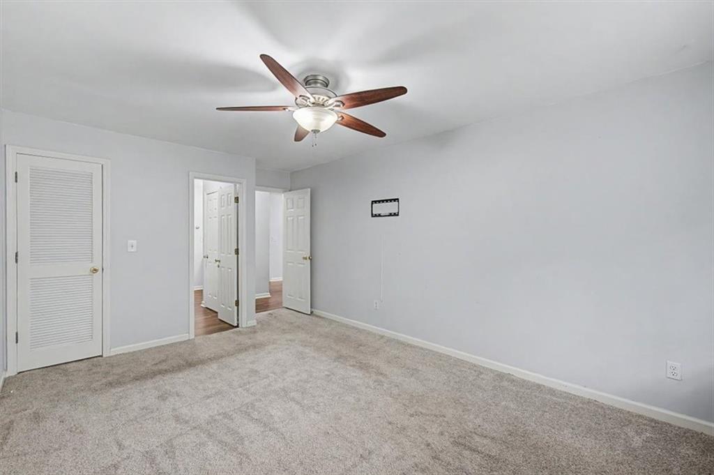 251 Paces Lakes Drive Property Photo 21