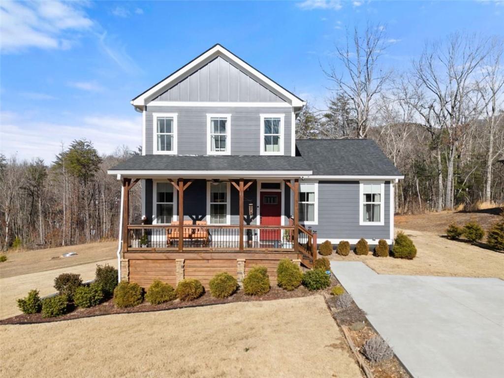 94 Boulder Lane