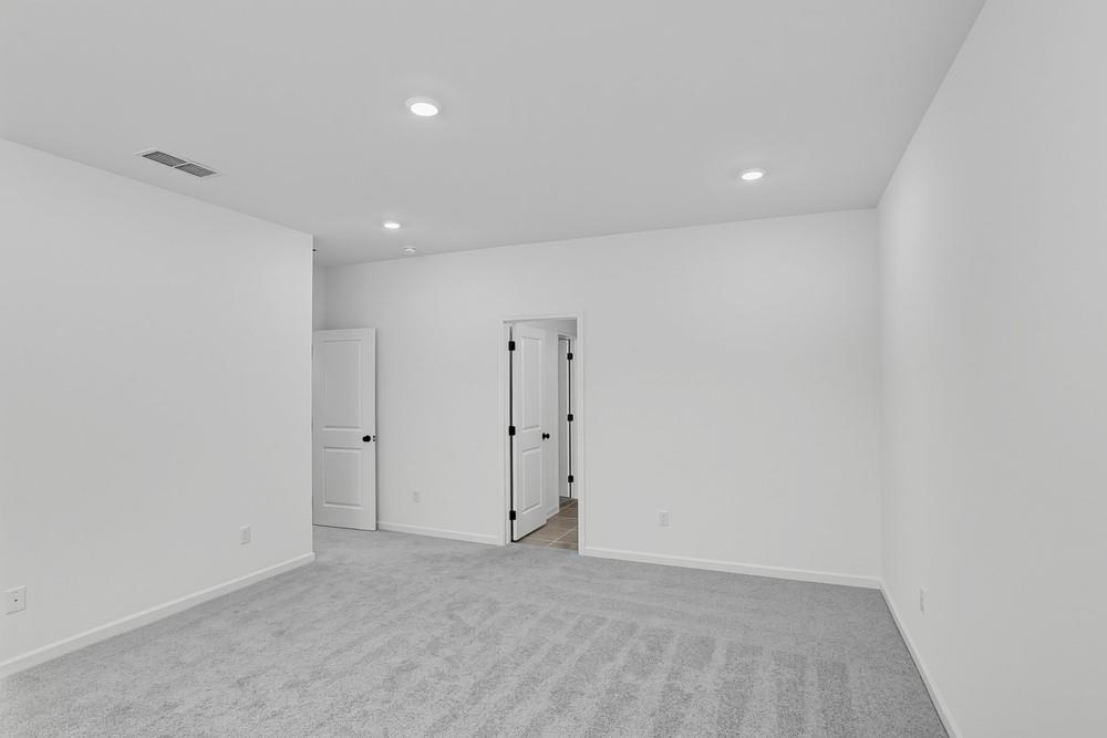 3655 Sagecrest Drive Property Photo 13