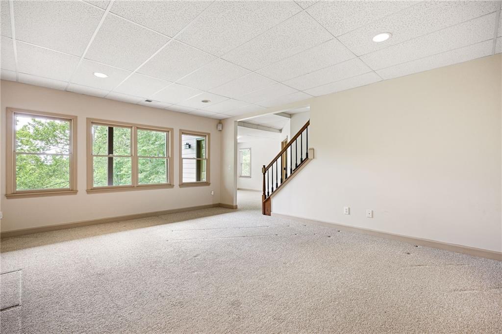 101 Sunset Drive Se Property Photo 42
