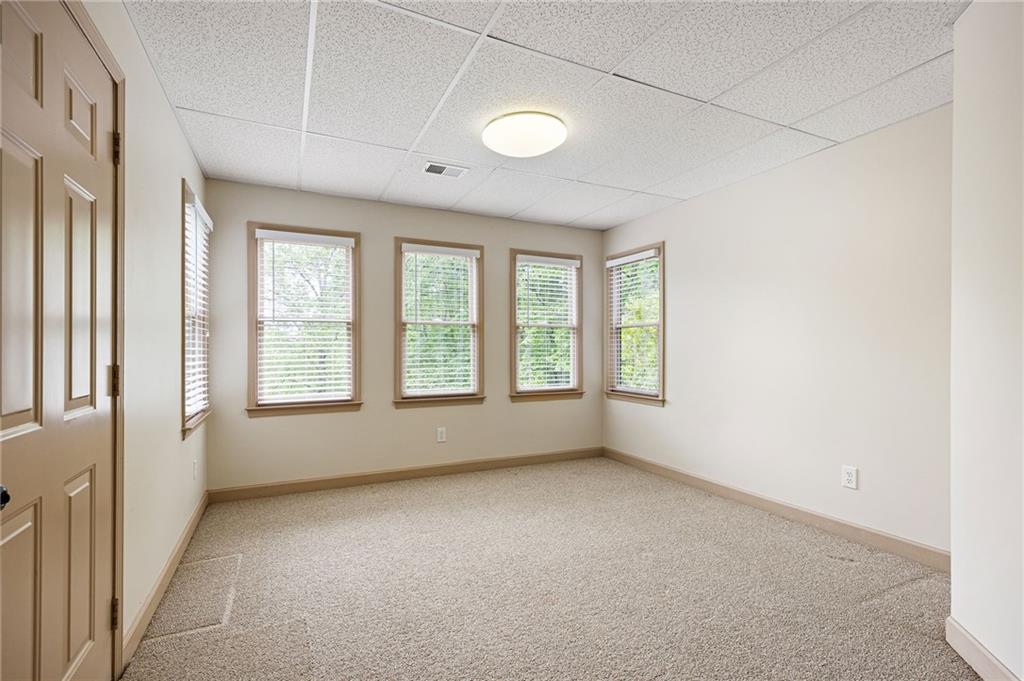 101 Sunset Drive Se Property Photo 43