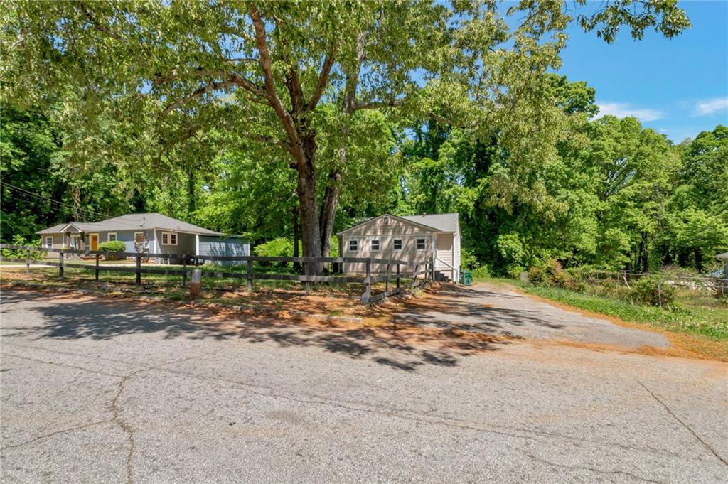 4436 Highland Road Property Photo 1