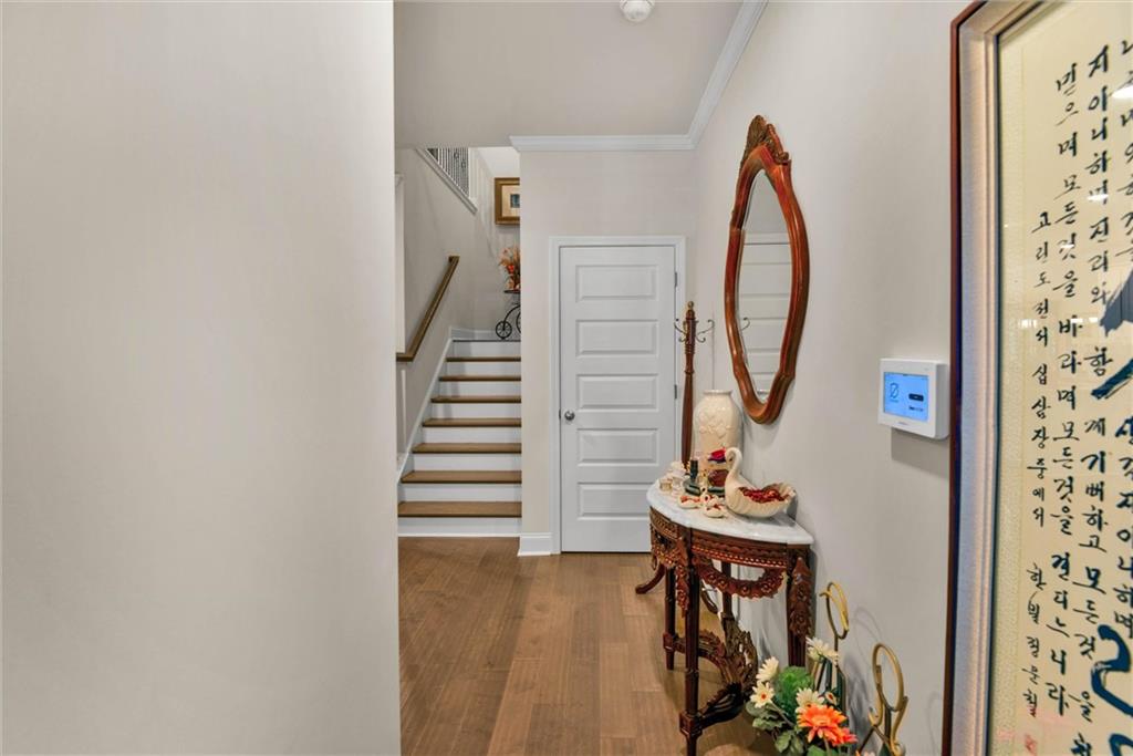 2423 Chene Drive Property Photo 2