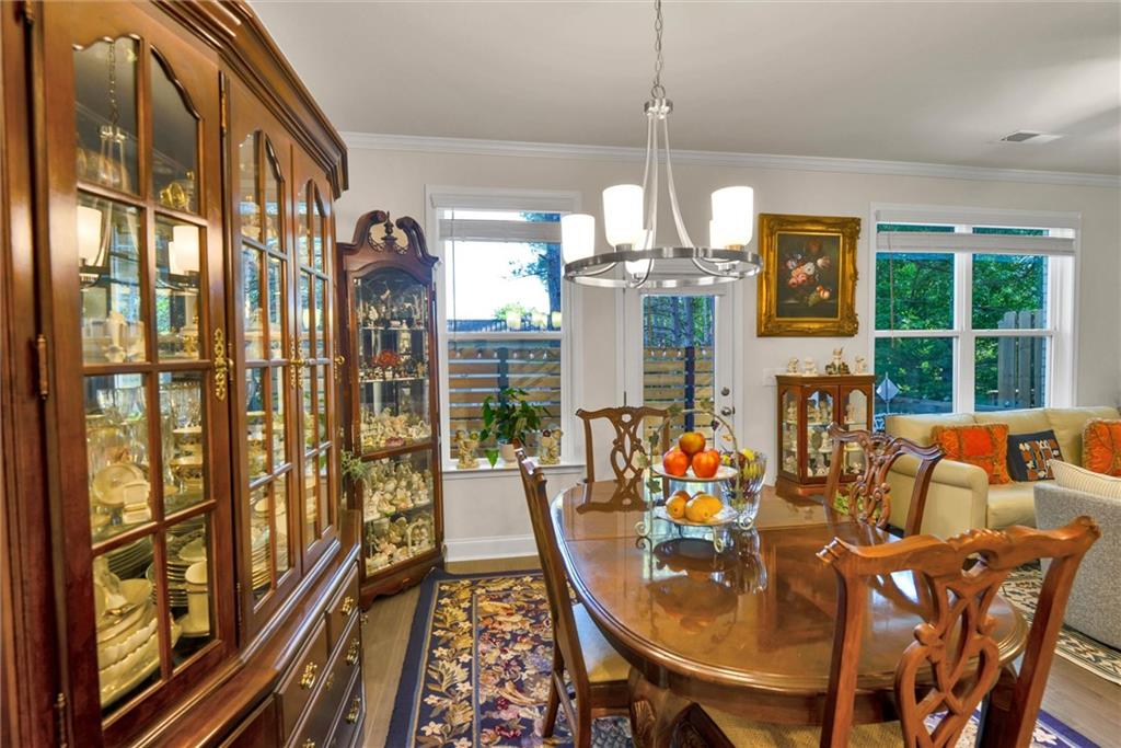 2423 Chene Drive Property Photo 15
