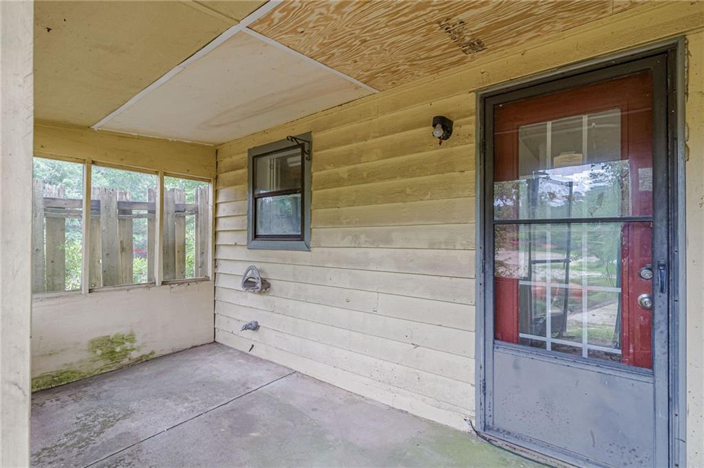 122 Sandalwood Circle Property Photo 33