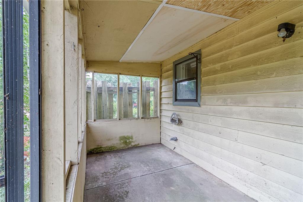 122 Sandalwood Circle Property Photo 34
