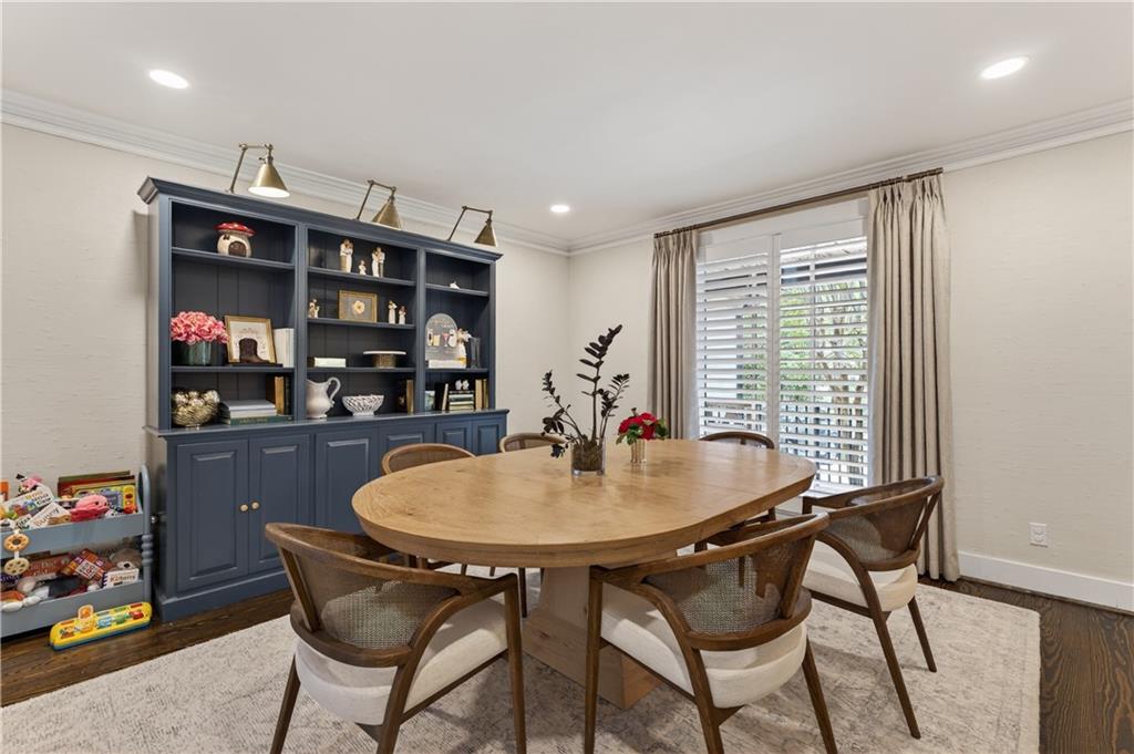 3220 W Andrews Drive Nw Property Photo 8