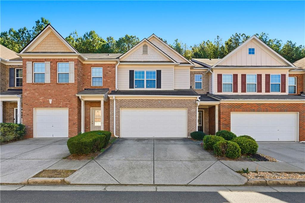 3923 Snipes Court Property Photo 1