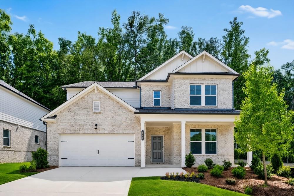 640 Nichols Farm Circle