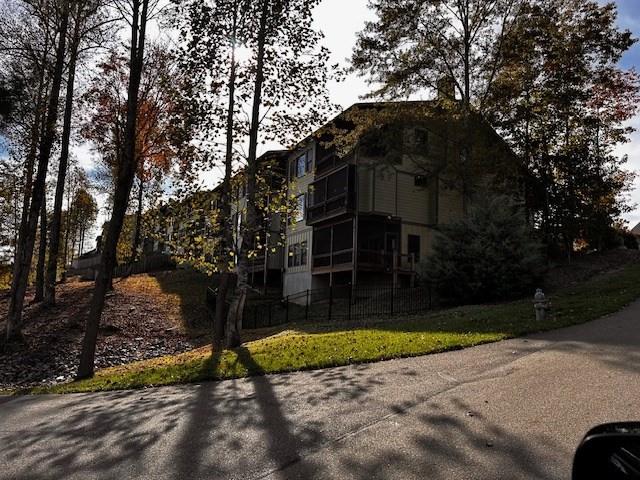 5 Upper Knoll Drive Property Photo 6