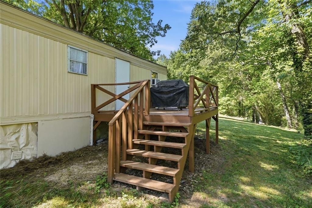 114 Oakcrest Circle Property Photo 11