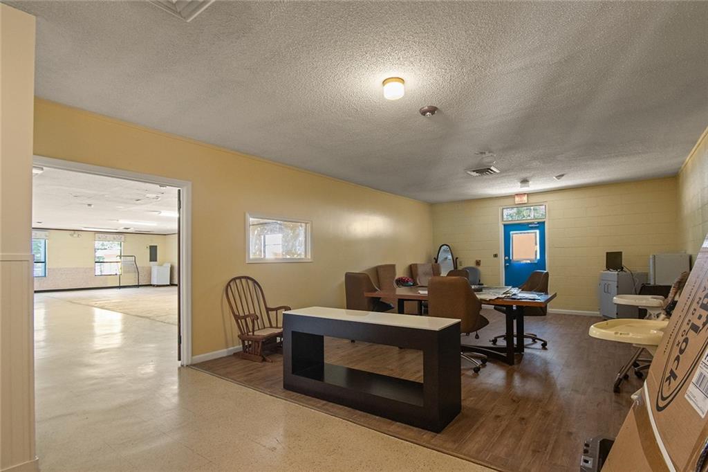 4433 Roundfield Road Property Photo 19