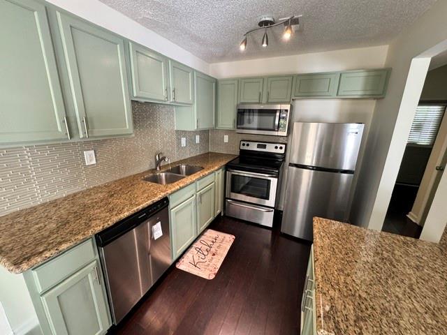 6730 Gallant Court Se Unit 30 Property Photo 4