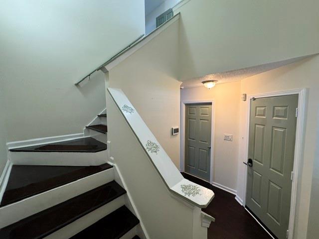 6730 Gallant Court Se Unit 30 Property Photo 10