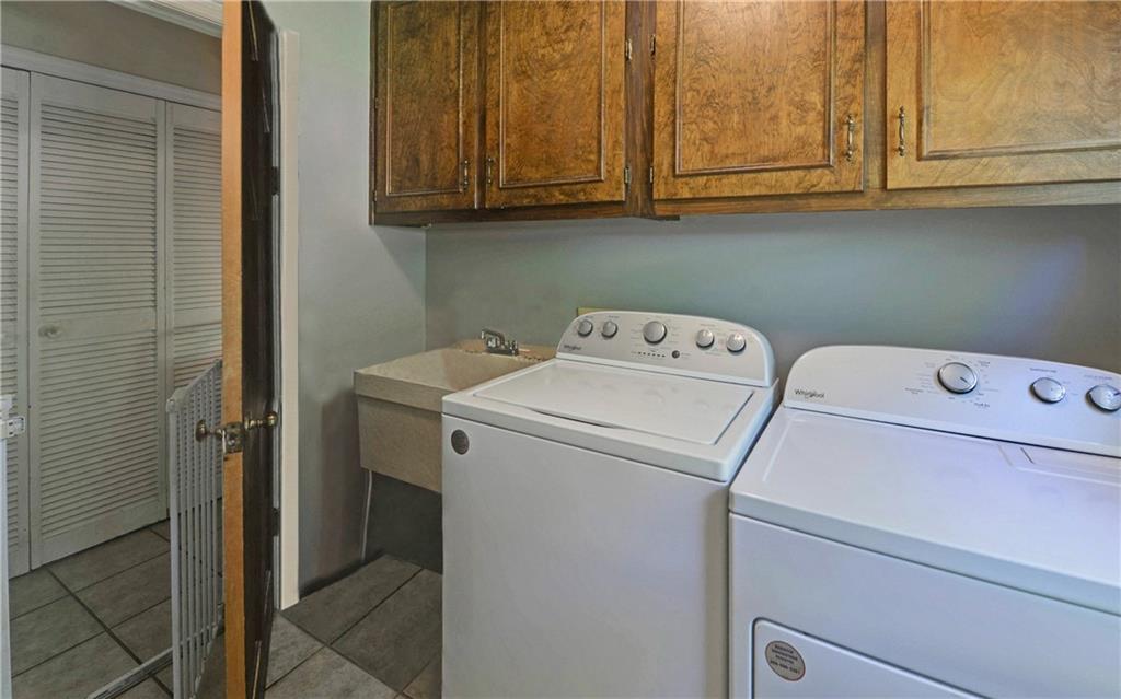 3341 Edgewood Circle Property Photo 23