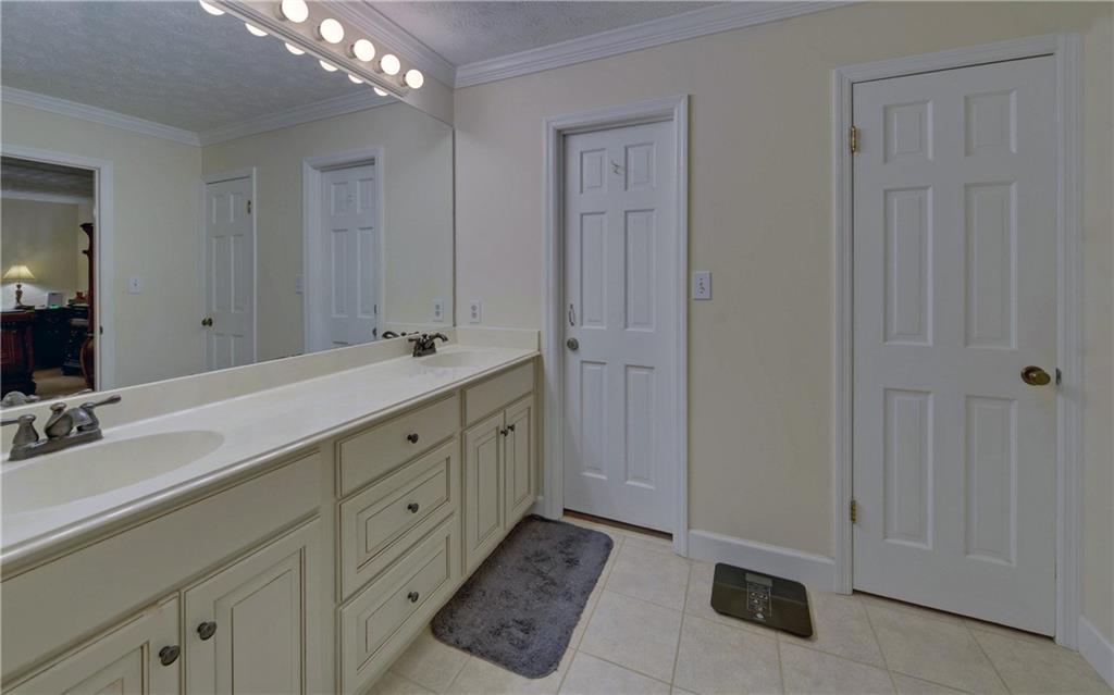 3341 Edgewood Circle Property Photo 37