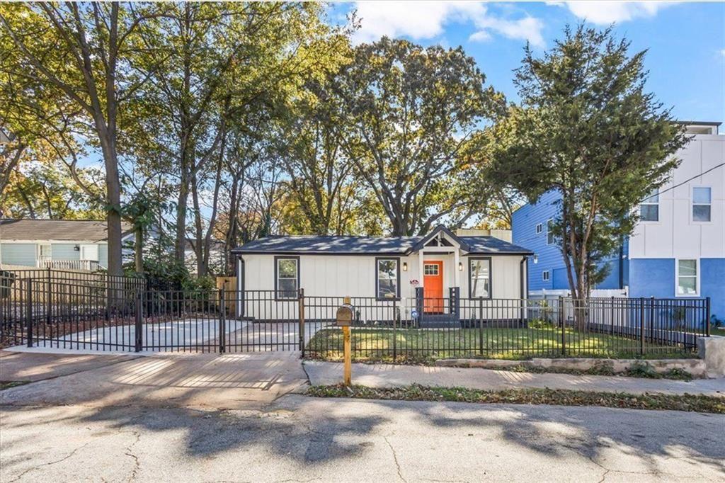 358 Roy Street SW Property Photo 1