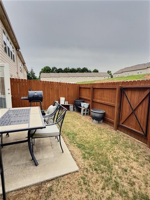 7622 Avalon Boulevard Property Photo 14